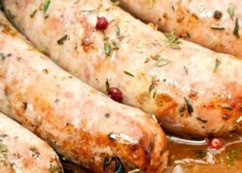 Домашня дієтична ковбаса з індички: рецепт дня