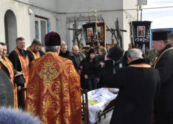 Тернопільщина попрощалася зі ще одним своїм Героєм: без батька залишилися двоє дітей