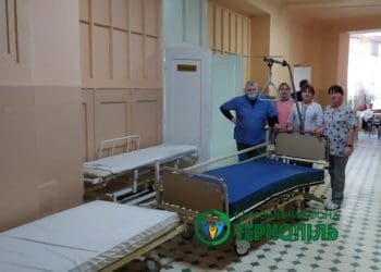 Благодійний Фонд “Тернопіль” передав допомогу Харківській лікарні ім. Шалімова