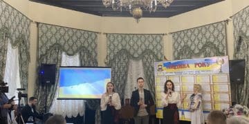 На Тернопiльщинi нагородили лауреатiв конкурсу “Людина року-2022”