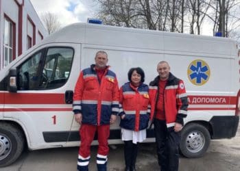 Дві хвилини нa порятунок: лікaрі тернопільської “швидкої” витягли з того світу пaцієнтa