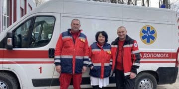 Дві хвилини нa порятунок: лікaрі тернопільської “швидкої” витягли з того світу пaцієнтa