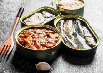 Як приготувати смачний обід з консервів: прості рецепти