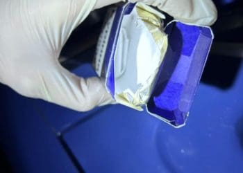 Водій легковика у Тернополі сів за кермо під “кайфом” і перевозив наркотики