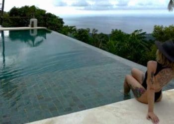 “Буду вас дратувати підтягнутою дупцьою”: відома тернопільська блогерка у розпал війни полетіла на Балі