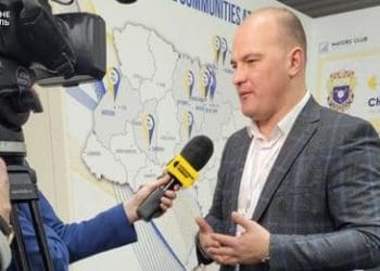 “Він ще не повернувся”: Володимир Шматько про про колегу, який їздив за кордон у складі делегації