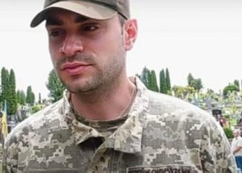 У Гусятині попрощалися з 33-річним військовим Володимиром Болотянським