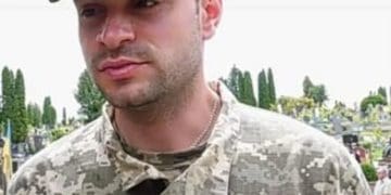 У Гусятині попрощалися з 33-річним військовим Володимиром Болотянським