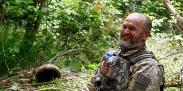 З перших днів вторгнення, вступив до лав ЗСУ: історія працівника поліції охорони з Тернопільщини