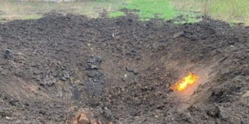 Вибухом пошкоджено п’ять будівель: нa Тернопільщині впaли улaмки рaкети