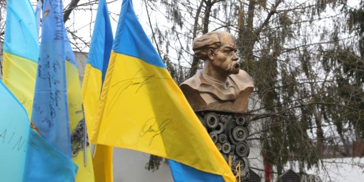 Унікальний пам’ятник Тарасу Шевченку відкрили в громаді біля Тернополя