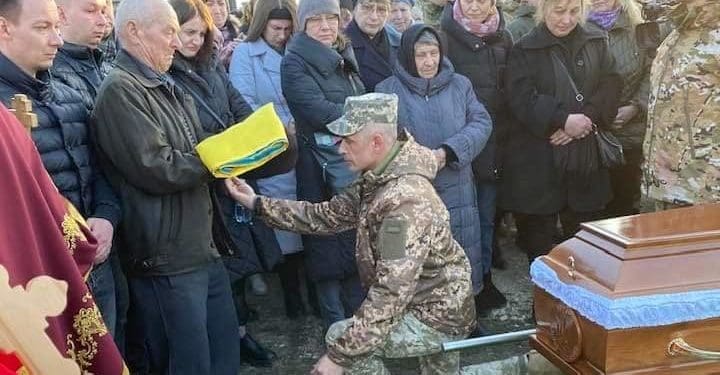 Військового рекордсмена Василя Шевчука похоронили в рідному Хоросткові