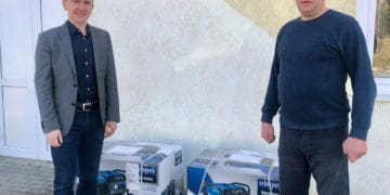 Волонтери БФ «Хвилі змін» передали генератори сільській школі в Зборівській громаді