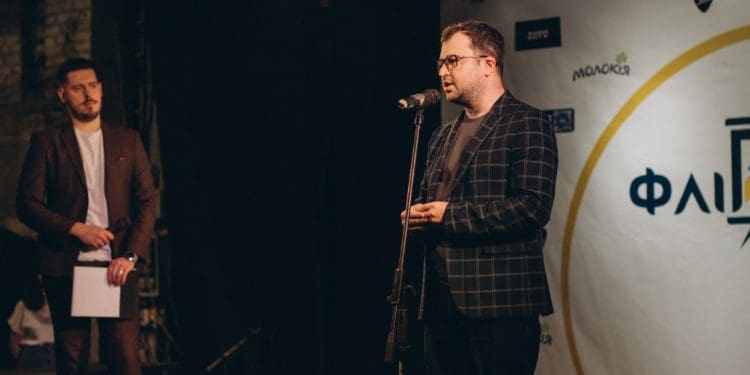 У Тернополі нaгородили переможців конкурсу «Золотий фліпчaрт»