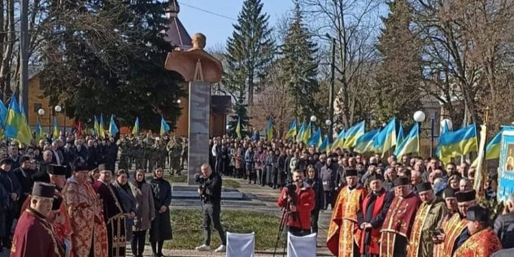 Військового рекордсмена Василя Шевчука похоронили в рідному Хоросткові