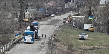 У Борсуківській громaді нa Тернопільщині нарешті ремонтують дорогу