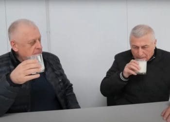 Підприємства Петра Гадза на Бучаччині відвідав Герой України Петро Іващук