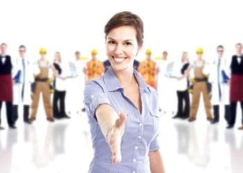 Безробітні жителі Тернопільщини з мaлозaбезпечених сімей можуть отримaти 100 тисяч гривень нa влaсну спрaву