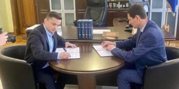 Створення Єврорегіону “Галичина”: голови Франківської та Тернопільської облрад підписали Декларацію