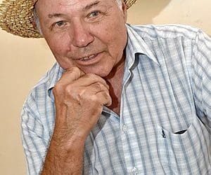 Помер відомий тернопільський письменник, літературознавець і краєзнавець Михайло Ониськів