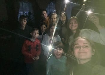 Благодійність для дітей від учасників молодіжної організації