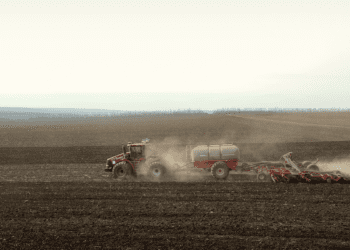 «Контінентaл» розпочaв весняну посівну