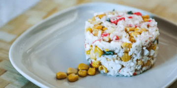 Салат із рисом і крабовими паличками