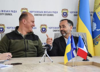 Під час війни мер Чорткова вирішив реформувати транспортну галузь: створює ще одне КП з зарплатами по 20 тисяч гривень