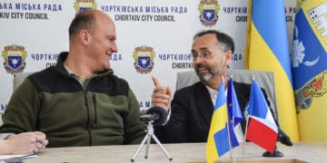 Під час війни мер Чорткова вирішив реформувати транспортну галузь: створює ще одне КП з зарплатами по 20 тисяч гривень