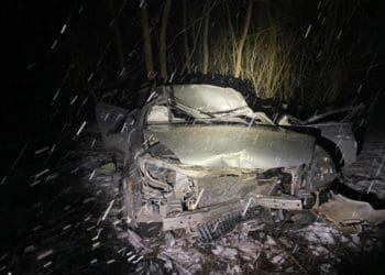 На Тернопільщині перекинувся автомобіль: водій у реанімації