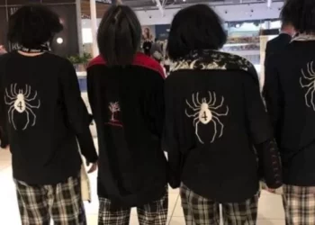 В Україні серед неповнолітніх популярності набирає молодіжний рух, учасники якого влаштовують провокації