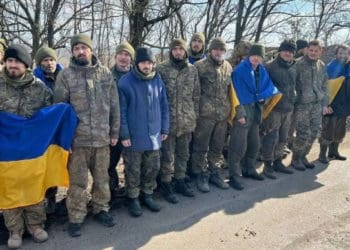 З російського полону повернули 5 захисників з Тернопільщини
