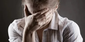 Убила екс-чоловіка на очах у доньки: що відомо про Оксану та де зараз її троє дітей