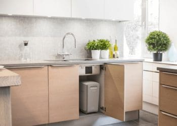 Які існують способи очищення води в побуті та чому це важливо знати