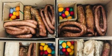 Благодійний фонд Родини Собуцьких відправив гостинці до свята Пасхи на схід України