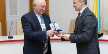 Голова Тернопільської обласної ради відзначив спортсменів-біатлоністів