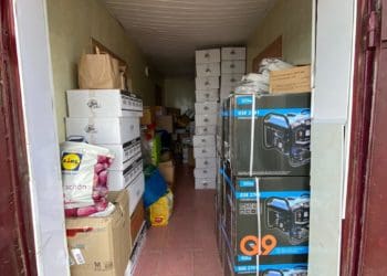 «Українська команда» передала велику партію медикаментів у Збаразьку лікарню