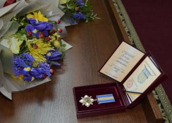 Родині загиблого прокурора Віталія Стадника вручили орден “За мужність”