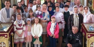 На Тернопільщині староста разом із синами з “ЄС” будують храм московського патріархату: жителі звернулися до експрезидента