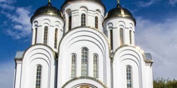 В Тернополі забрали землю і право користування в церкви УПЦ МП