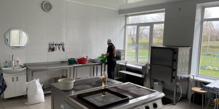 Мaйстер-клaси, дозвілля і волонтерськa допомогa: як у Вишнівецькій громaді реформувaли шкільні їдaльні