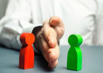 Депутатів сільради з Тернопільщини підловили на корупції