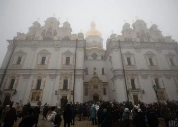 Уперше за 300 років в Успенському соборі лаври провели богослужіння українською мовою