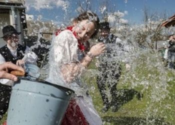 Як відзначають поливаний понеділок на Тернопільщині