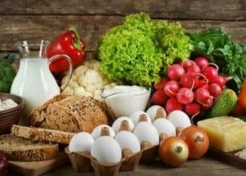Польща планує цілком заборонити українські продукти