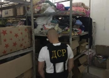 На Шумщині пара присвоювала гуманітарну допомогу: іхні склади, забиті ліками, одягом та продуктами