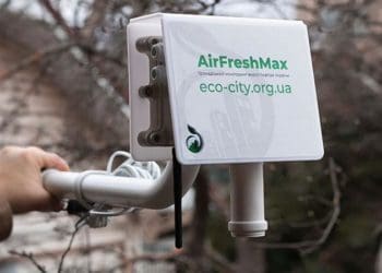 Ввели в експлуатацію першу станцію моніторингу якості повітря та громадську станцію з вимірювання радіаційного фону на Тернопільщині