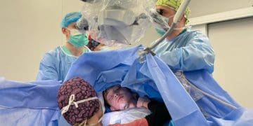 Уперше в Україні: юнаку з Тернополя провели операцію на мозку з пробудженням