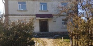 Завтра у Шумську продаватимуть адмінбудинок площею понад 500 м квадратних