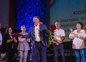 Концерт, поважні гості та випускники, вітання, нагороди – як мистецький коледж відзначав своє 65-річчя